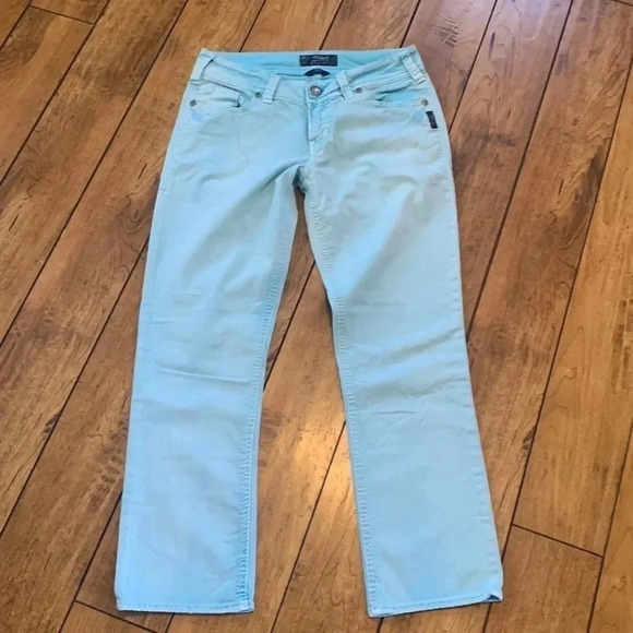 Silver suki jean capris - Picture 1 of 7